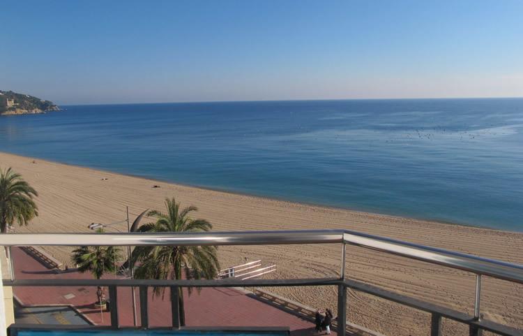 Hostal La Playa Lloret de Mar Buitenkant foto